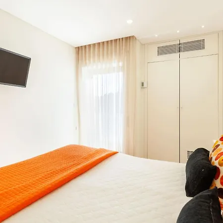 Lirio - Minho's Guest * Braga