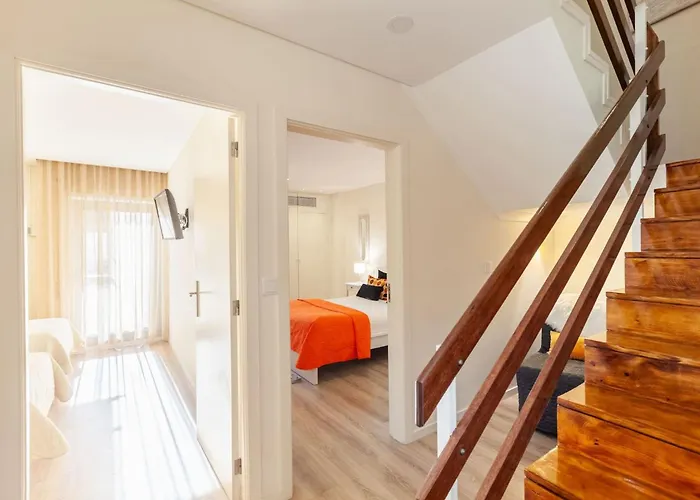 Lirio - Minho's Guest * Μπράγκα